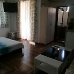 ели Gæstehus 3*